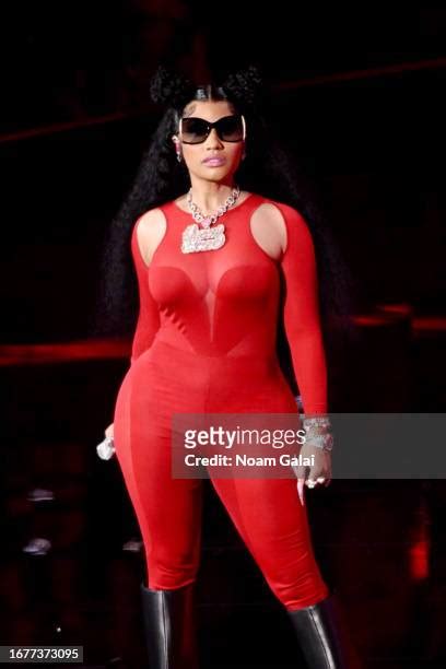 31,698 Nicki Minaj Photos & High Res Pictures